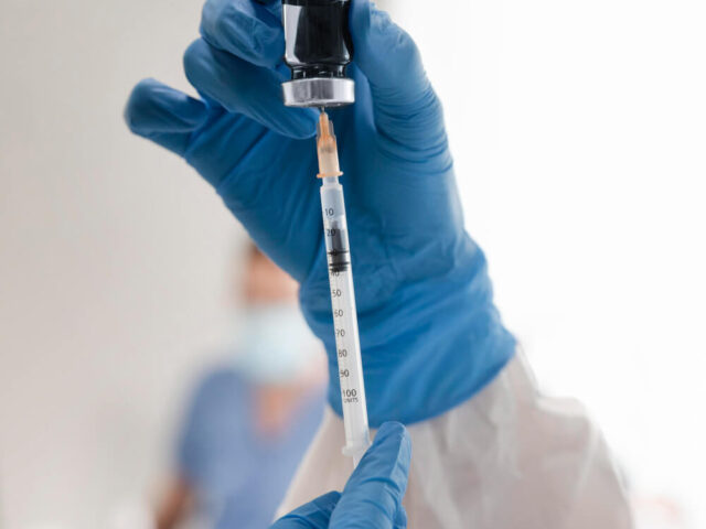 spine-injection https://drmdssasidharan.com/wp-content/uploads/2024/04/spine-injection-640x480.jpg