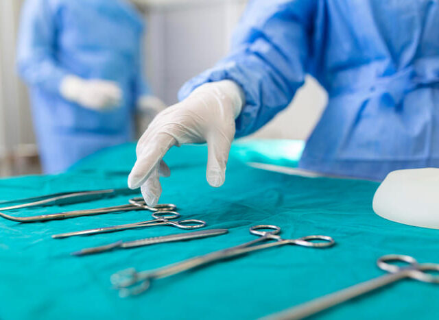 surgeon https://drmdssasidharan.com/wp-content/uploads/2024/04/surgeon-640x467.jpg